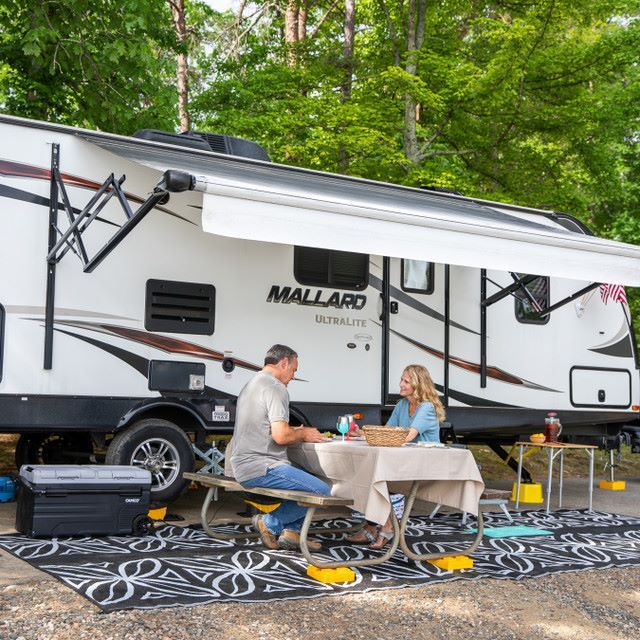 Load image into Gallery viewer, Set of 4 RV Leveling Blocks