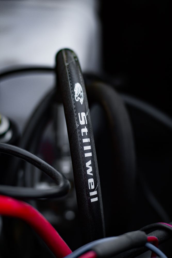 Load image into Gallery viewer, Stillwell Hydraulic Hose - 18" Long, 3/8", #6 FJ Swivel, #6 FJ Swivel