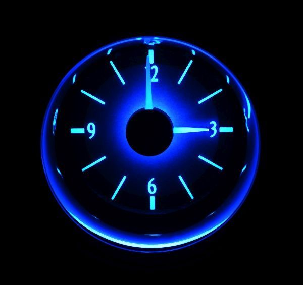 Load image into Gallery viewer, Dakota Digital Universal Analog Clock For VHX Gauge Kit VLC-16-1