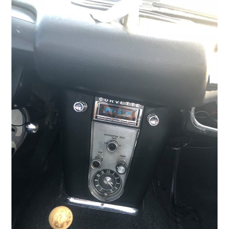 Load image into Gallery viewer, Custom Autosound 1958-62 Corvette 740 Premium Bluetooth Classic Car Stereo