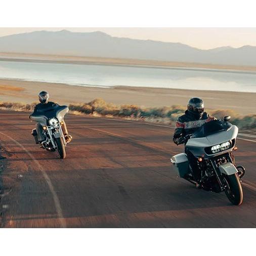 Load image into Gallery viewer, Klotz Premium 20W/50 4 Quart Synthetic Oil Change Kit For Harley-Davidson Twin Cam