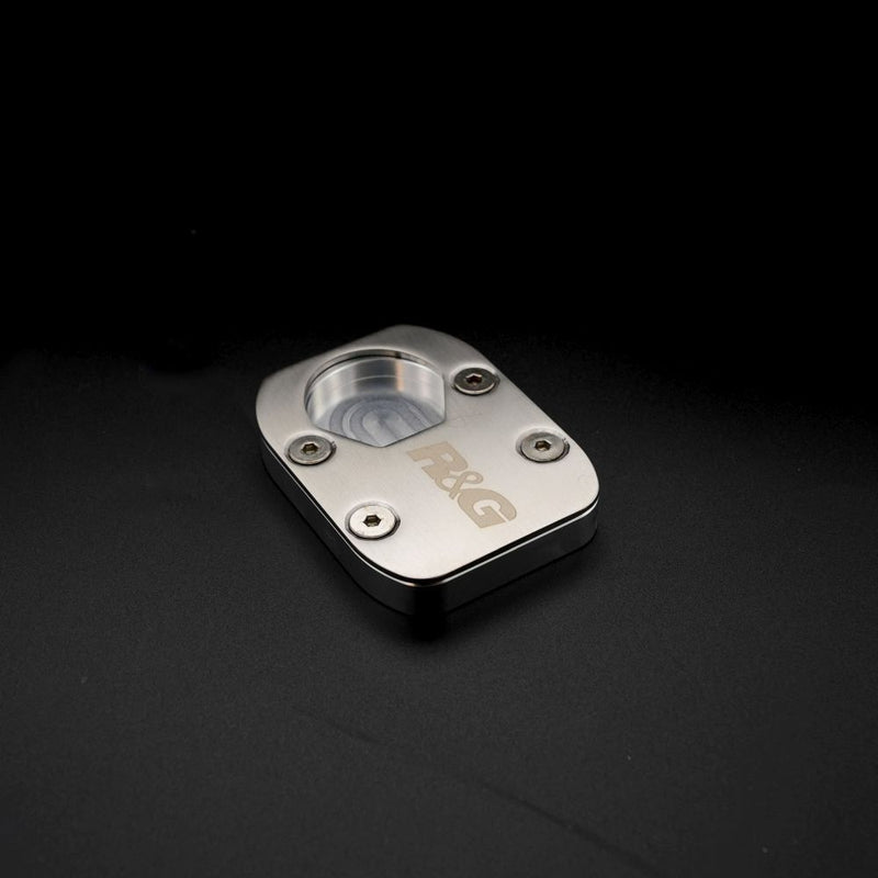 Load image into Gallery viewer, R&G Racing Silver Kickstand Shoe For 2022-2024 Yamaha YZF R7 PKS0162SI