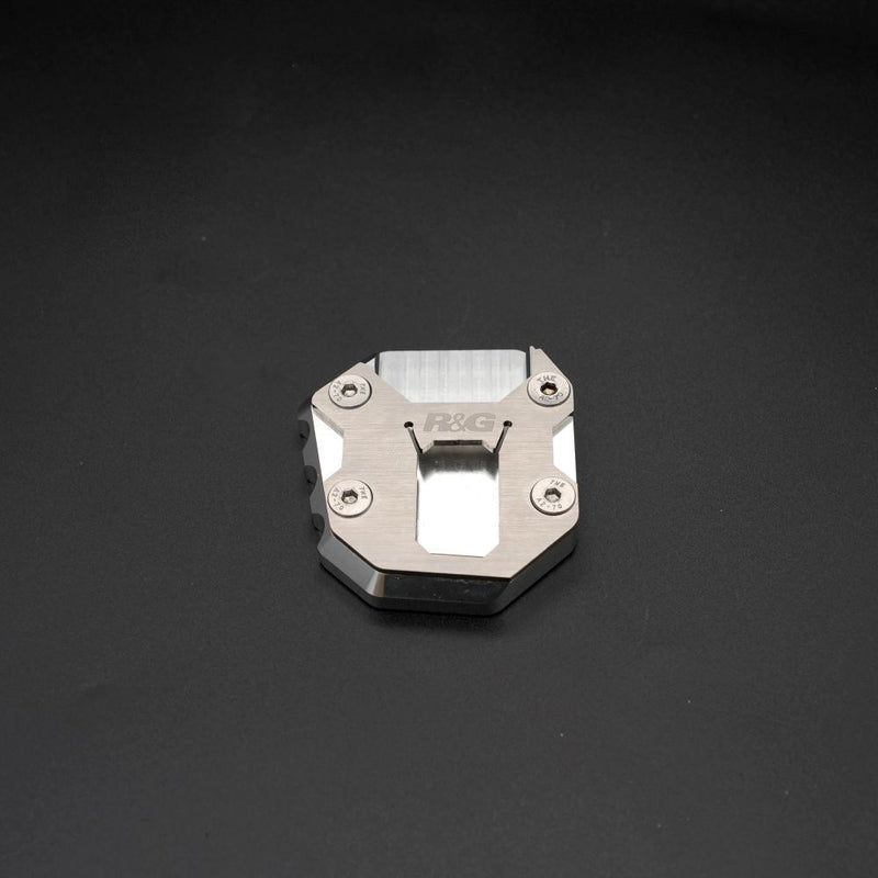 Load image into Gallery viewer, R&G Racing Silver Kickstand Shoe PKS0153SI