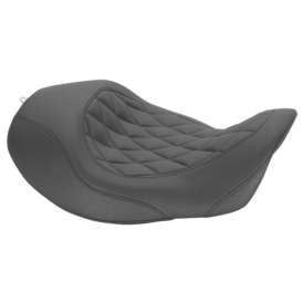 Load image into Gallery viewer, Mustang Wide Tripper Solo Diamond Stitch Forward Seat 76710