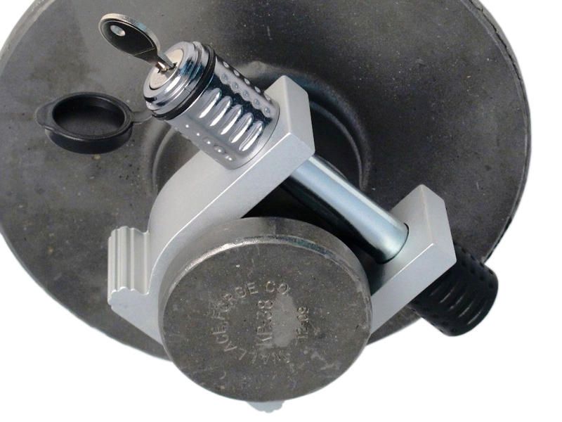 Load image into Gallery viewer, Keyed Alike Deadbolt Fifth Wheel Kingpin Lock