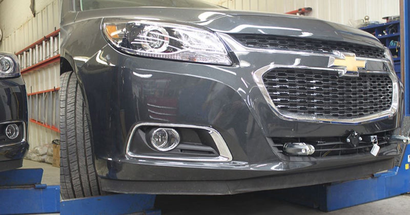Load image into Gallery viewer, Blue Ox Avail Tow Bar (10,000 lbs. cap.) & Baseplate Combo fits 2014-15 Chevrolet Malibu (All Models) (No Active Shutter or E-Assist) & 2016 Chevrolet Malibu Limited (LS/LT/LTZ) (No Active Shutter or E-Assist)