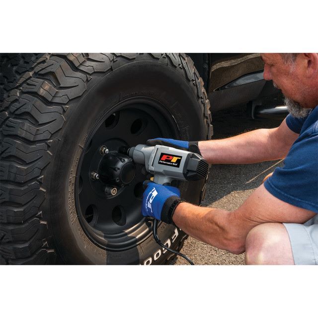 Load image into Gallery viewer, 4 pc. Lug Nut Removal Socket Set