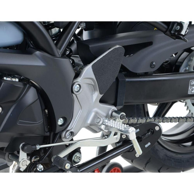 Load image into Gallery viewer, R&G Racing Black Boot Guard Kit EZBG707BL