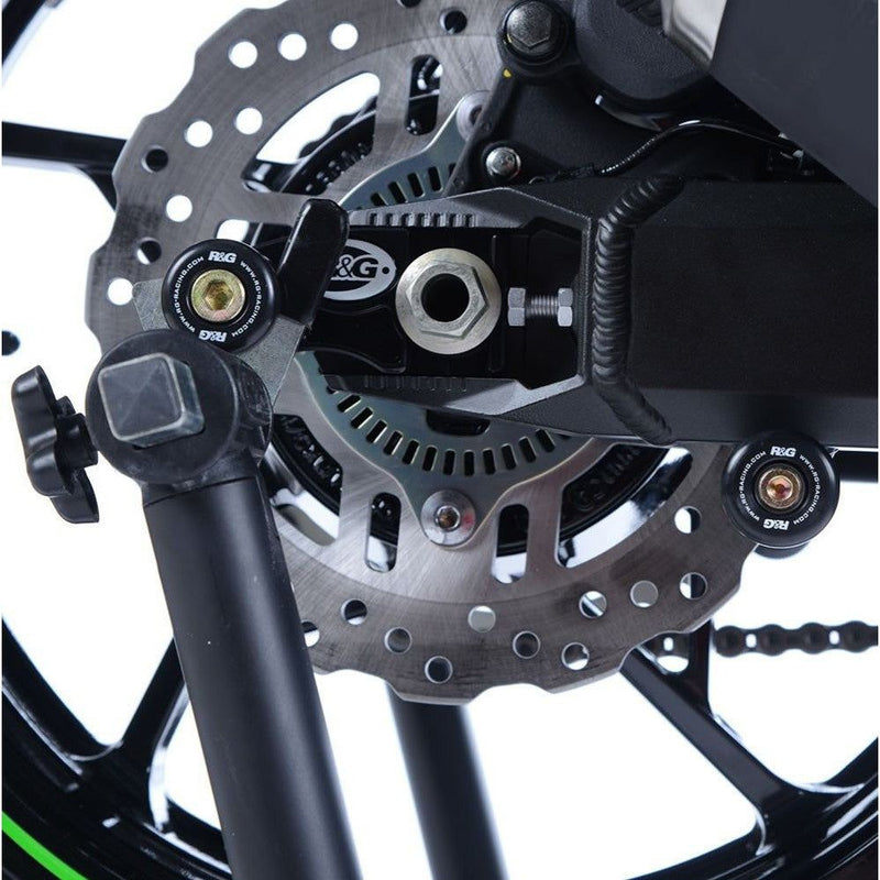 Load image into Gallery viewer, R&G Racing Black Cotton Reels Offset For 2017-2019 Kawasaki Z900 ZR900