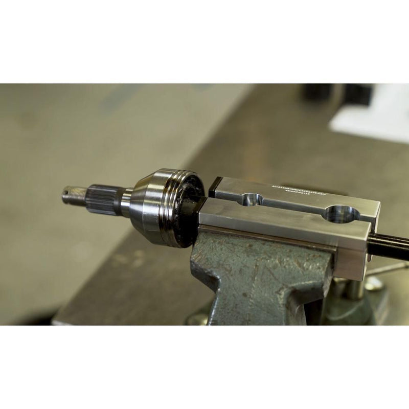 Load image into Gallery viewer, AGM Products UTV Axle Jaws AGM-ASJ-2126
