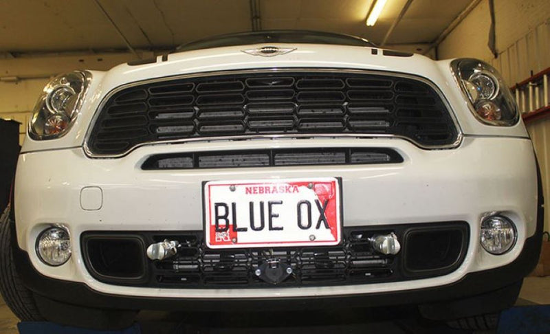 Load image into Gallery viewer, Blue Ox Alpha 2 Tow Bar (6,500 lbs. cap.) & Baseplate Combo fits 2011-2016 BMW Mini Cooper Countryman (includes S) (No JCW)
