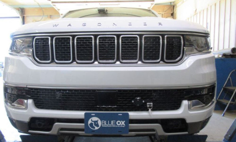 Load image into Gallery viewer, Blue Ox Avail Tow Bar (10,000 lbs. cap.) & Baseplate Combo fits Select Jeep Wagoneer w/ Tow Hooks (Includes Adaptive Cruise Control & Shutters)