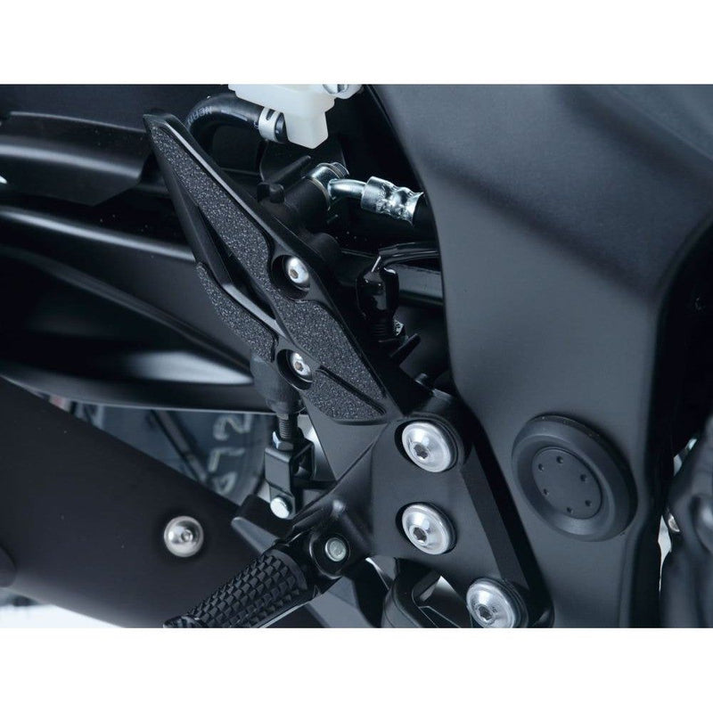 Load image into Gallery viewer, R&amp;G Racing Black Boot Guard Kit For 2017-2021 Suzuki GSXS750 EZBG709BL
