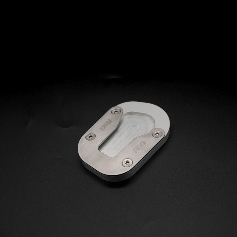 Load image into Gallery viewer, R&amp;G Racing Silver Kickstand Shoe PKS0137SI
