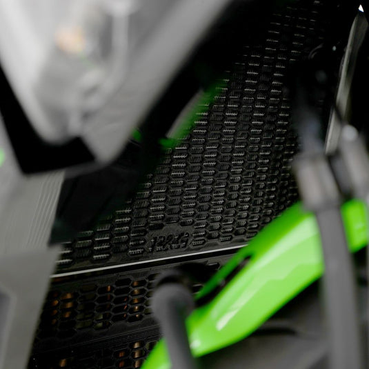 R&G Racing Matt Black PRO Radiator Guard For 2023-2024 Kawasaki Ninja ZX4R ZX400 ABS SE