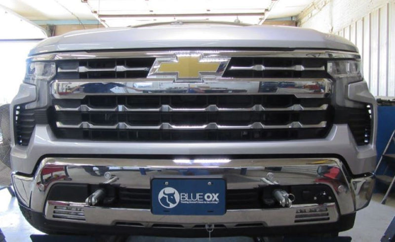 Load image into Gallery viewer, Blue Ox Alpha (8,500 lb) Tow Bar &amp; Baseplate Combo fits Select Chevrolet Silverado 1500 New Style (No Limited) (All Models)
