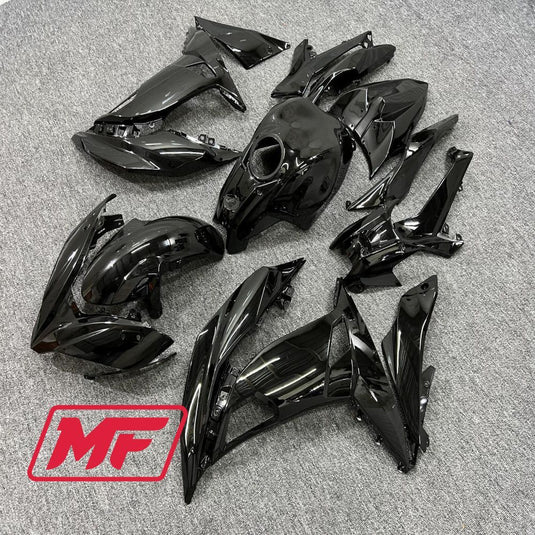 Monster Fairings Full Kit Kawasaki Ninja650 17-19 Gloss Black + Windshield + Gas Tank Cover