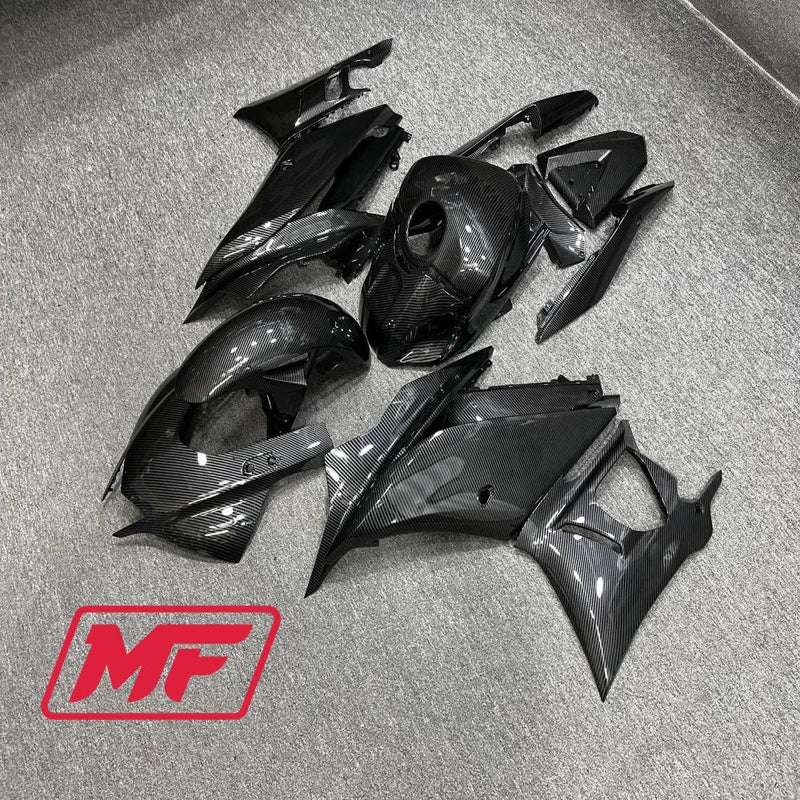Load image into Gallery viewer, Monster Fairings Full Kit Yamaha R3 19-22 Carbon Fiber Style + Windshield + Gas Tank Cover
