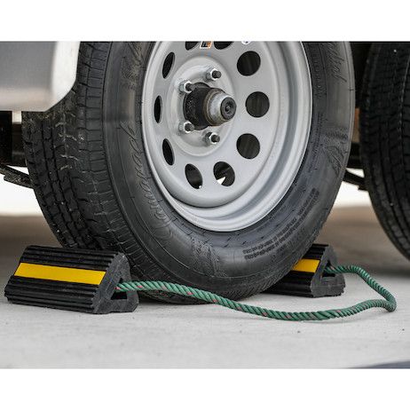 Load image into Gallery viewer, Rubber Wheel Chock Set - 1 Pair (2 Chocks)
