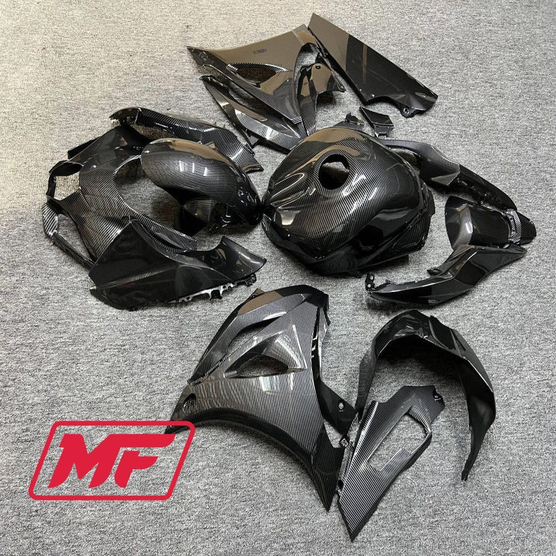 Load image into Gallery viewer, Monster Fairings Full Kit Suzuki GSXR1000 17-22 Carbon Fiber Style + Windshield + Gas Tank Cover
