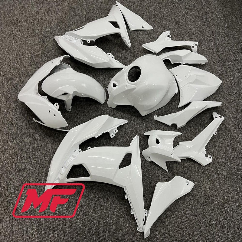 Load image into Gallery viewer, Monster Fairings Full Kit Kawasaki Ninja650 17 Gloss White + Windshield + Gas Tank Cover
