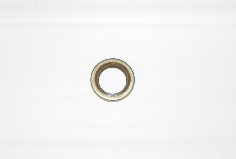 Load image into Gallery viewer, WSM Crankshaft Oil Seal for Mercury / Mariner 15 - 25 Hp 79-06 550-26
