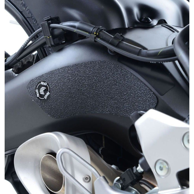 Load image into Gallery viewer, R&amp;G Racing Black Boot Guard Kit For 2018-2020 Yamaha MT-09 FZ-09

