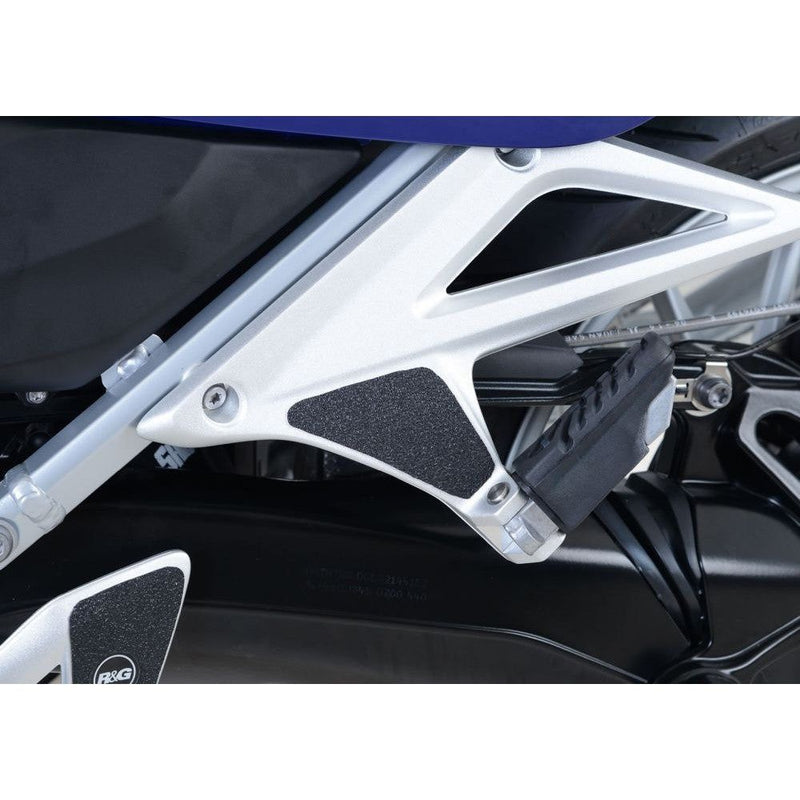 Load image into Gallery viewer, R&amp;G Racing Black Boot Guard Kit For 2014-2015 BMW R1200RT
