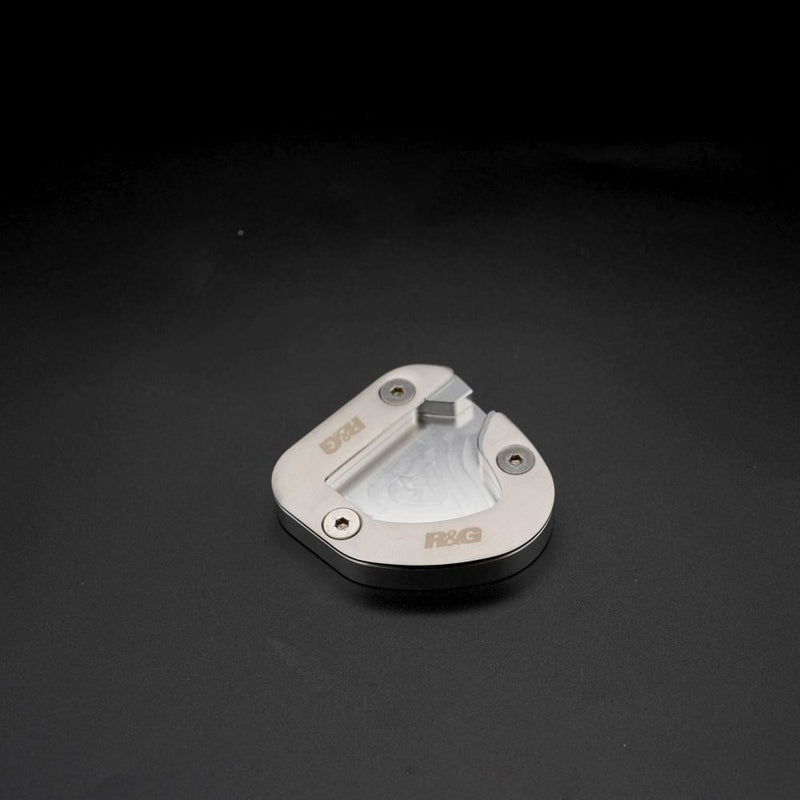 Load image into Gallery viewer, R&amp;G Racing Silver Kickstand Shoe PKS0014SI
