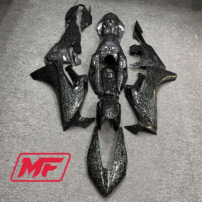 Load image into Gallery viewer, Monster Fairings Full Kit Honda CBR1000RR 17-19 Forged Carbon Fiber Style + Windshield + Gas Tank Cover
