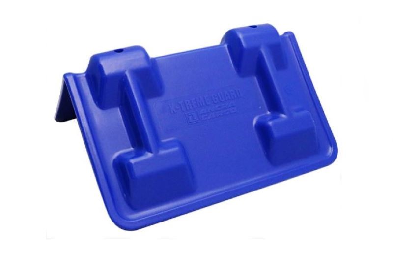 Load image into Gallery viewer, Ancra 12&quot; X-Treme Guard Polyethene Corner Protector - Single
