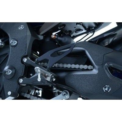 Load image into Gallery viewer, R&amp;G Racing Black Boot Guard Kit For 2015-2024 Yamaha YZF R1
