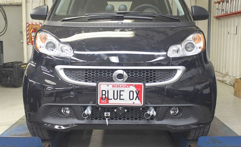 Load image into Gallery viewer, Blue Ox Avail Tow Bar (10,000 lbs. cap.) &amp; Baseplate Combo fits 2008-2015 Smart Car
