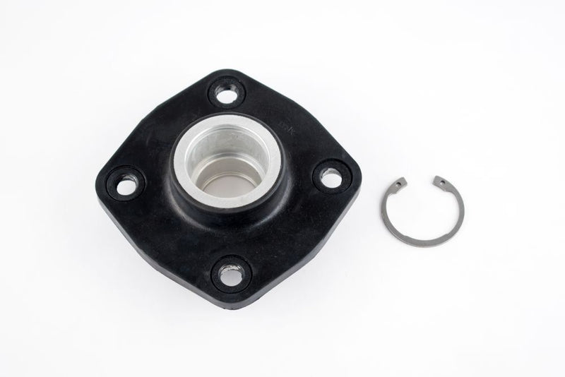 Load image into Gallery viewer, WSM Bearing Housing for Kawasaki 550 - 1500 86-23 003-405
