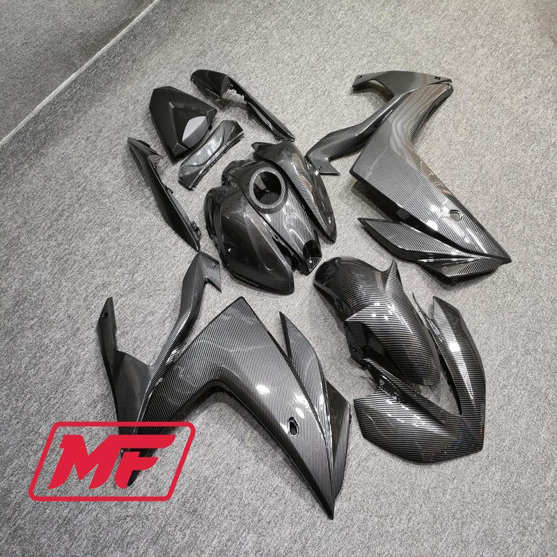 Load image into Gallery viewer, Monster Fairings Full Kit Yamaha R3 14-18 Carbon Fiber Style + Windshield + Gas Tank Cover

