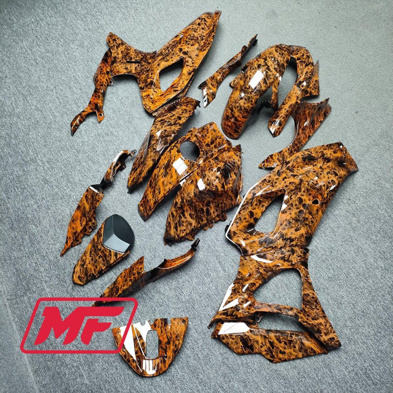 Load image into Gallery viewer, Monster Fairings Full Kit YAMAHA R7 21-24 Orange Special + Windshield + Gas Tank Cover
