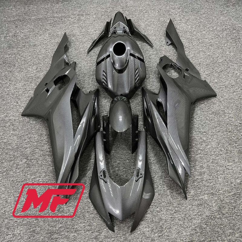 Load image into Gallery viewer, Monster Fairings Full Kit Yamaha R6 17-22 Carbon Fiber Style + Windshield + Gas Tank Cover
