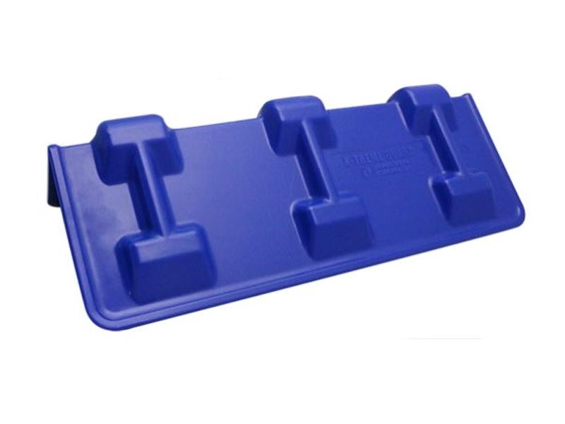 Load image into Gallery viewer, Ancra 24&quot; X-Treme Guard Polyethene Corner Protector - Single
