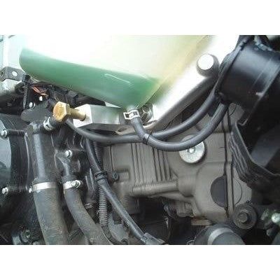 Load image into Gallery viewer, R&amp;G Racing White Classic Style Crash Protectors For 1998-2003 Suzuki TL1000R
