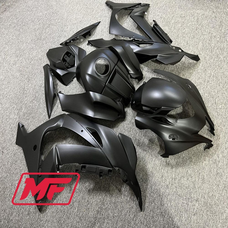 Load image into Gallery viewer, Monster Fairings Full Kit Kawasaki ZX-10R 16-20 Matte Black + Windshield + Gas Tank Cover
