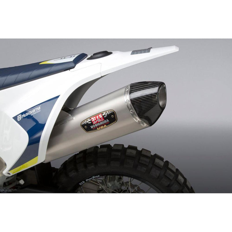 Load image into Gallery viewer, Yoshimura Street Race Exhaust Slip-on Stainless - 19701BD520
