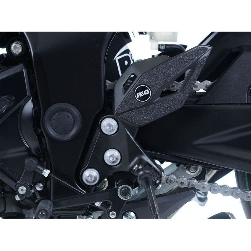 Load image into Gallery viewer, R&amp;G Racing Black Boot Guard Kit For 2017-2021 Suzuki GSXS750 EZBG709BL

