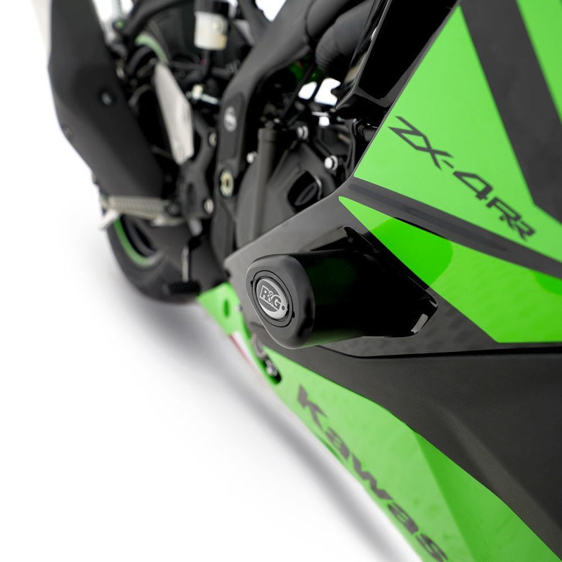 Load image into Gallery viewer, R&amp;G Racing Black Aero Style Crash Protection Bobbins For 2020 Kawasaki Ninja ZX-25R
