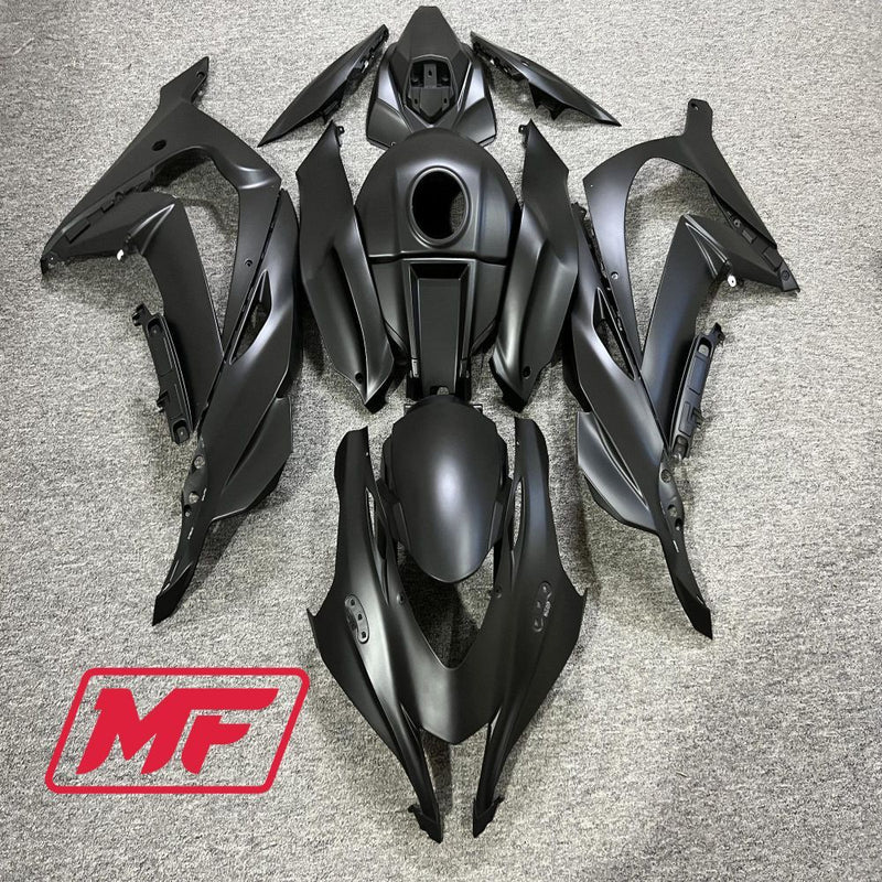 Load image into Gallery viewer, Monster Fairings Full Kit Kawasaki ZX-10R 16-20 Matte Black + Windshield + Gas Tank Cover
