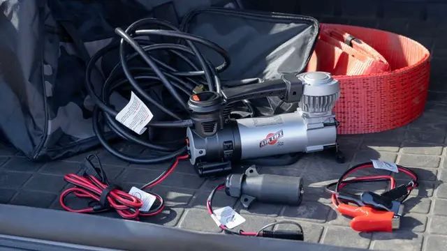 Load image into Gallery viewer, Digital Portable Compressor - 12 Volt, 120 PSI
