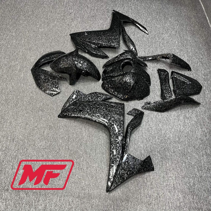 Load image into Gallery viewer, Monster Fairings Full Kit Yamaha R3 14-18 Forged Carbon Fiber Style + Windshield + Gas Tank Cover
