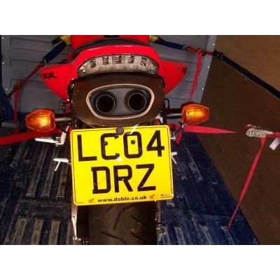 Load image into Gallery viewer, R&amp;G Racing Black Tail Tidy License Plate Holder LP0008BK
