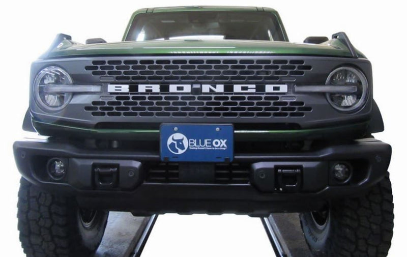 Load image into Gallery viewer, Blue Ox Alpha Tow Bar (8,500 lbs. tow capacity) &amp; Baseplate Combo fits Select Ford Bronco (Modular Bumper) (Includes ACC, Shutters, &amp; Turbo) &amp; Ford Bronco (Standard Bumper w/ D-Rings) (Includes ACC, Shutters, &amp; Turbo)
