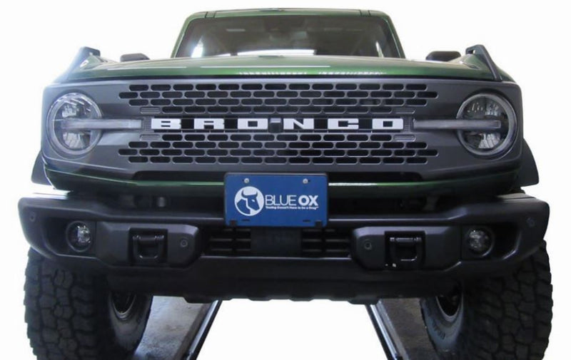 Load image into Gallery viewer, Blue Ox Alpha Tow Bar (8,500 lbs. tow capacity), Light Harness for LED Tail Lights &amp; Baseplate Combo fits Select Ford Bronco (Modular Bumper) (Includes ACC, Shutters, &amp; Turbo) &amp; Ford Bronco (Standard Bumper With D-Rings) (Includes ACC, Shutters, &amp; Turbo)
