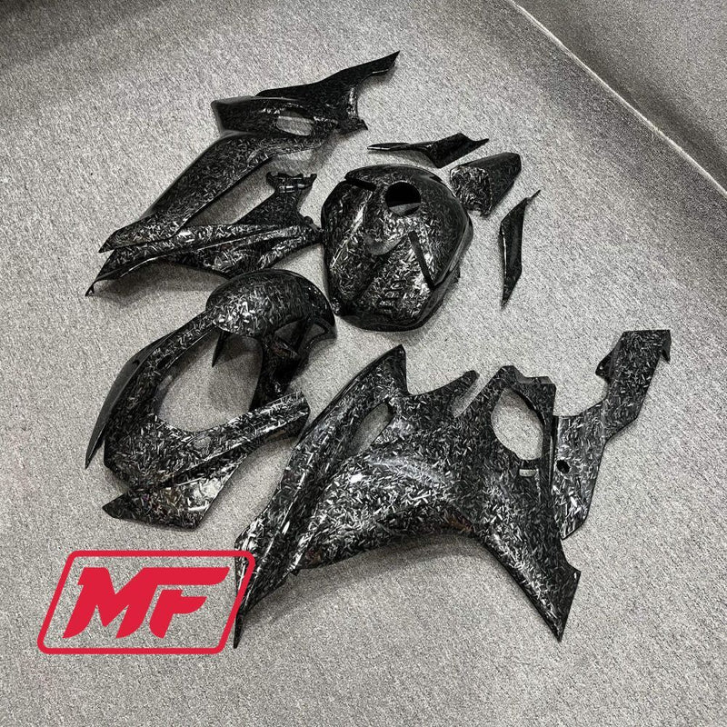 Load image into Gallery viewer, Monster Fairings Full Kit Yamaha R6 17-22 Forged Carbon Fiber Style + Windshield + Gas Tank Cover
